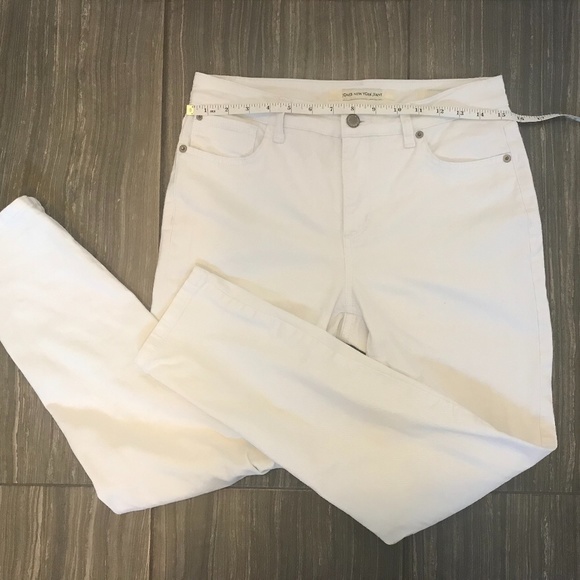 Jones New York White Ankle Jeans - Picture 1 of 4